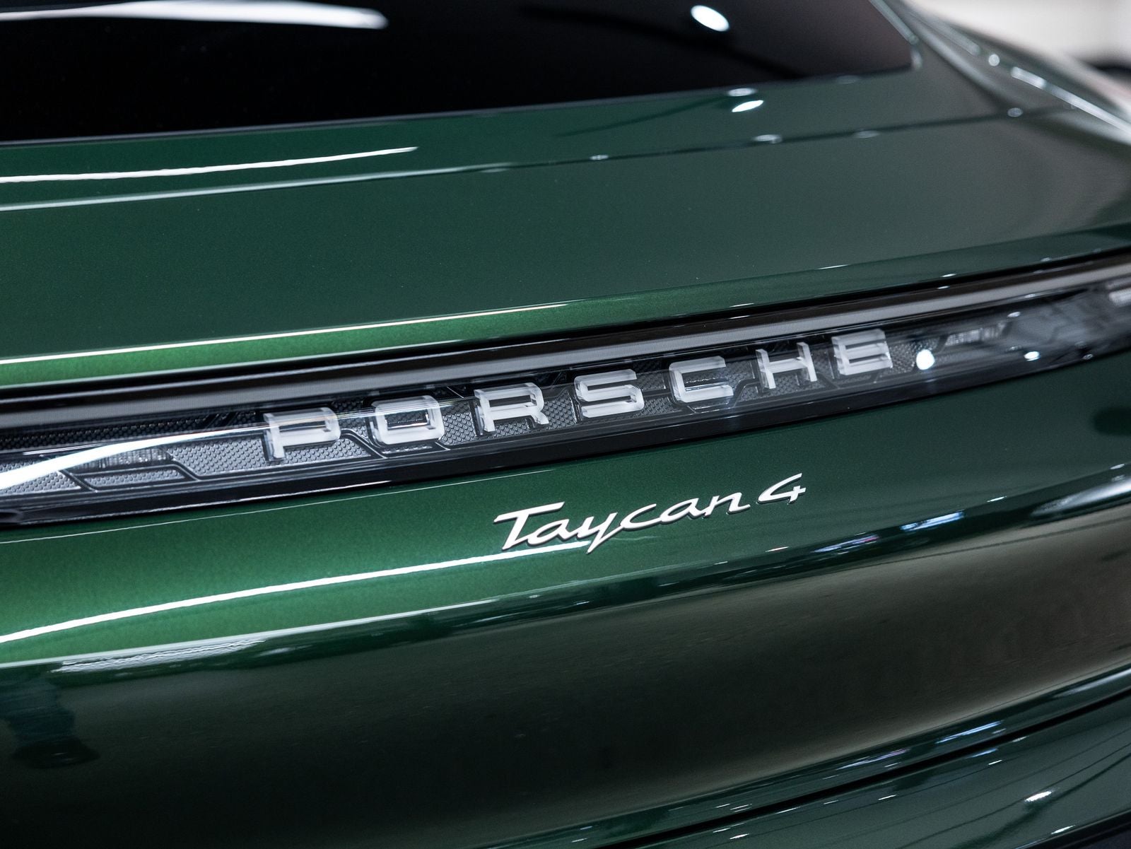 2026 Porsche Taycan 4