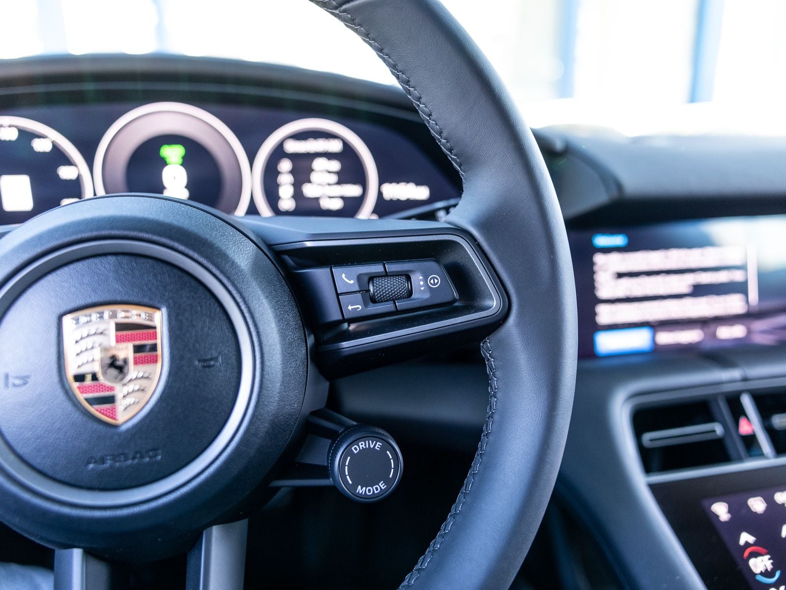 2026 Porsche Taycan 4