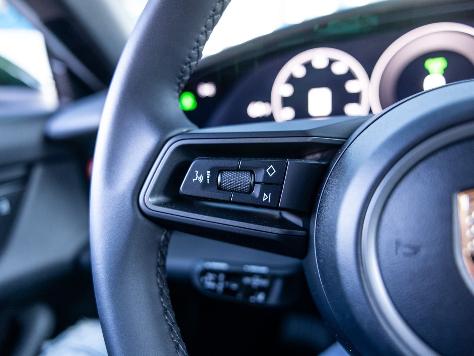 2026 Porsche Taycan 4