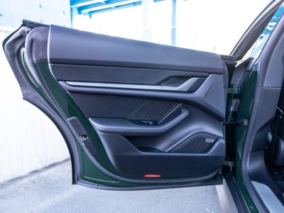 2026 Porsche Taycan 4