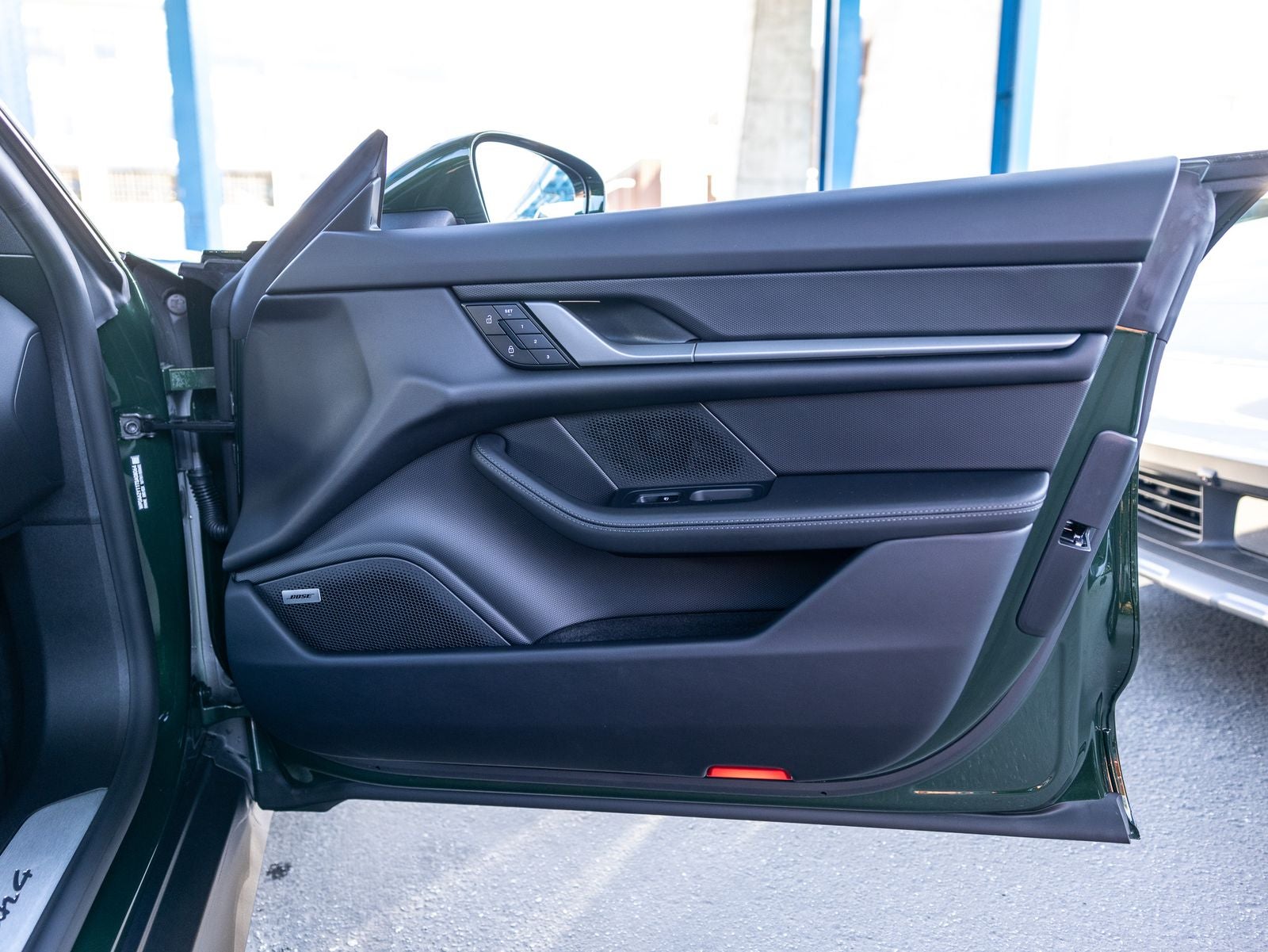 2026 Porsche Taycan 4