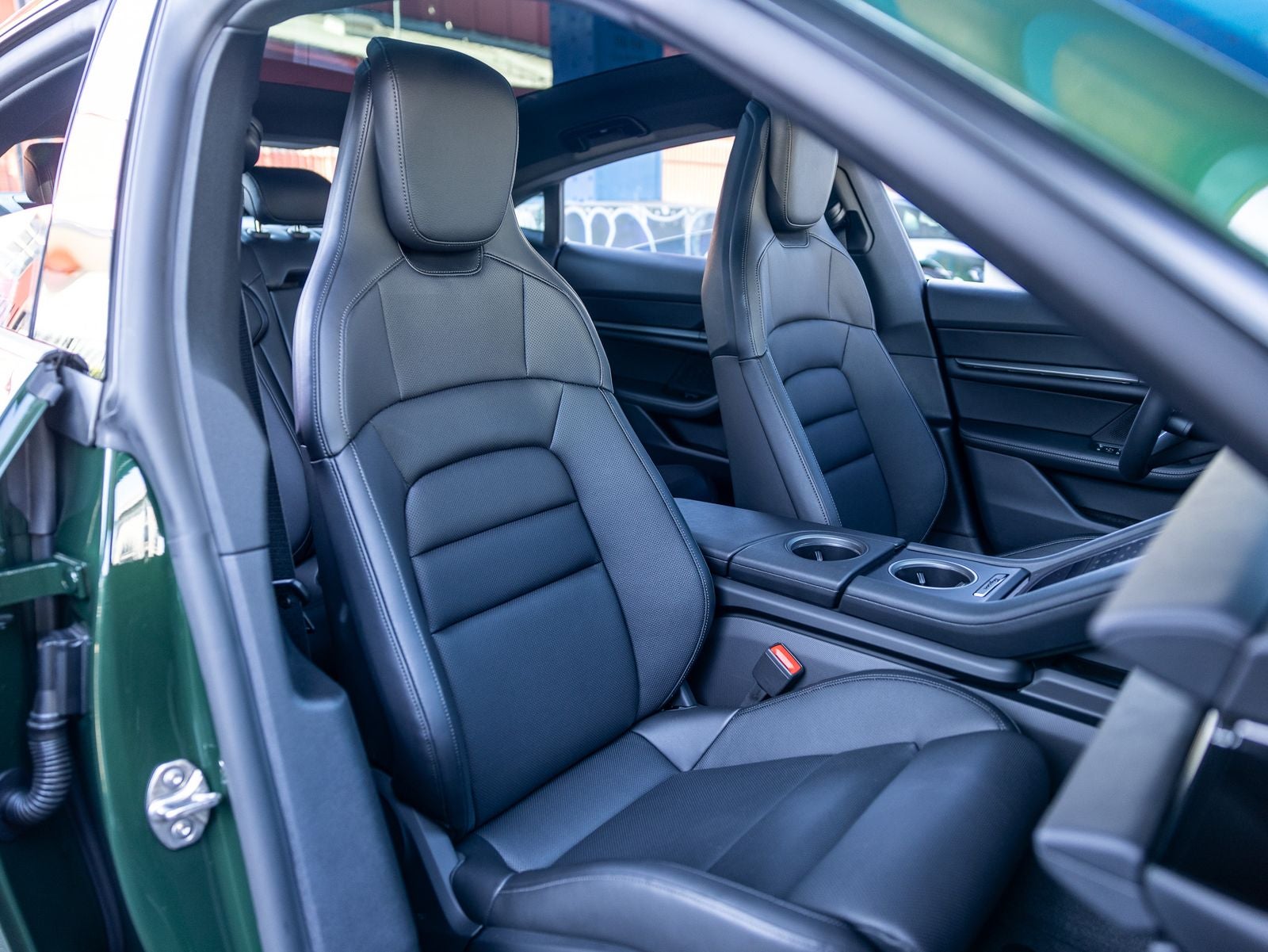 2026 Porsche Taycan 4