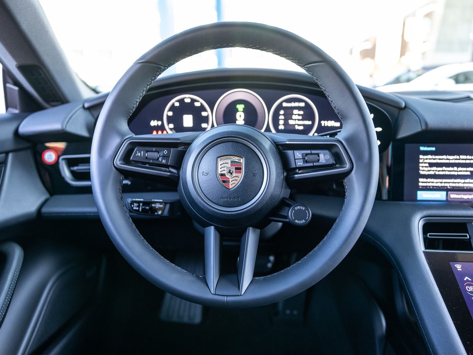 2026 Porsche Taycan 4