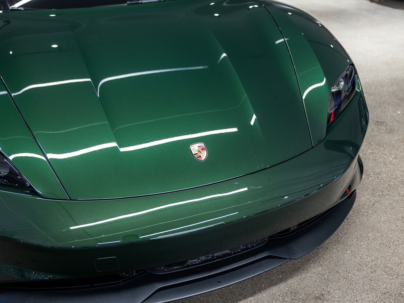 2026 Porsche Taycan 4