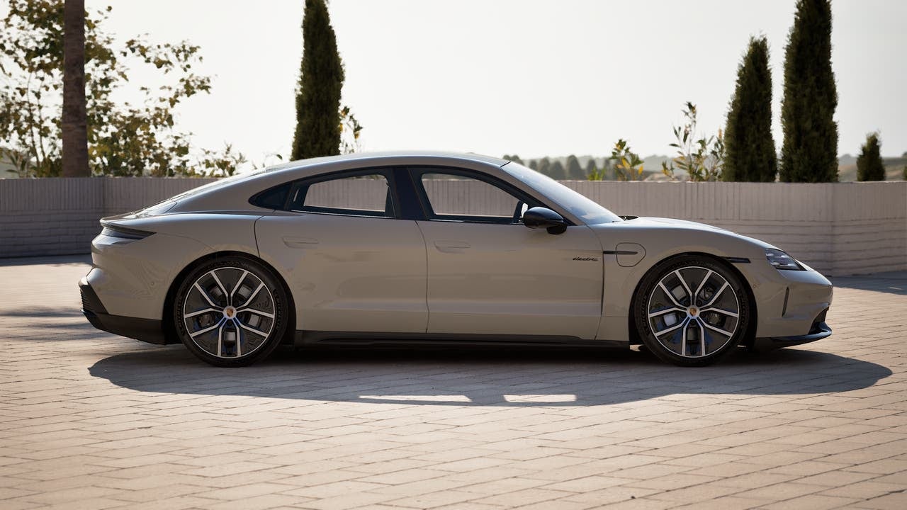 2026 Porsche Taycan Taycan 4 Black Edition