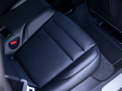 2026 Porsche Taycan Base