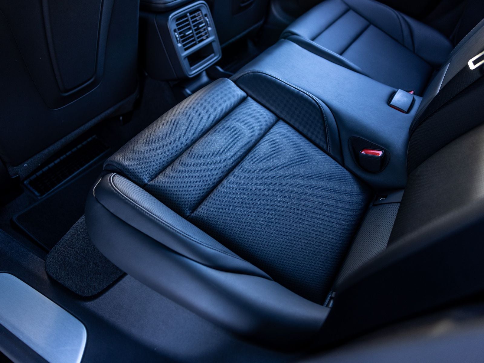 2026 Porsche Taycan Taycan