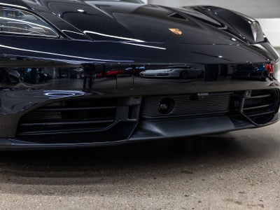 2026 Porsche Taycan Taycan Black Edition