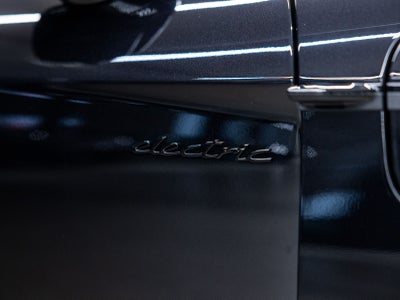 2026 Porsche Taycan Taycan Black Edition