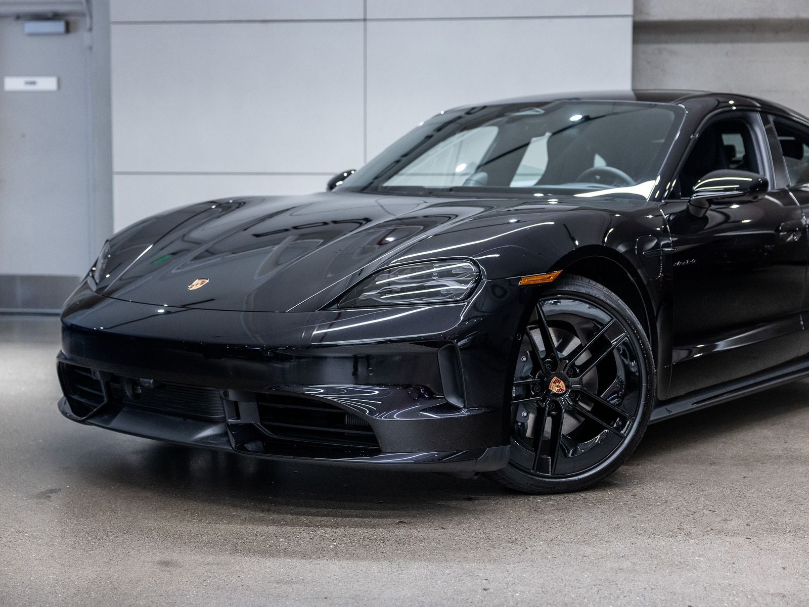 2026 Porsche Taycan Taycan Black Edition
