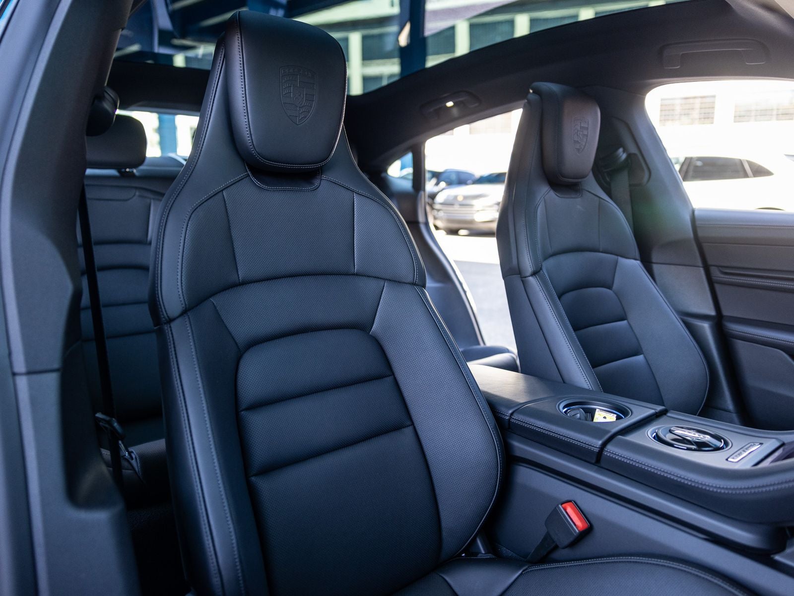 2026 Porsche Taycan Taycan Black Edition
