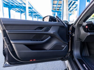 2026 Porsche Taycan Taycan Black Edition