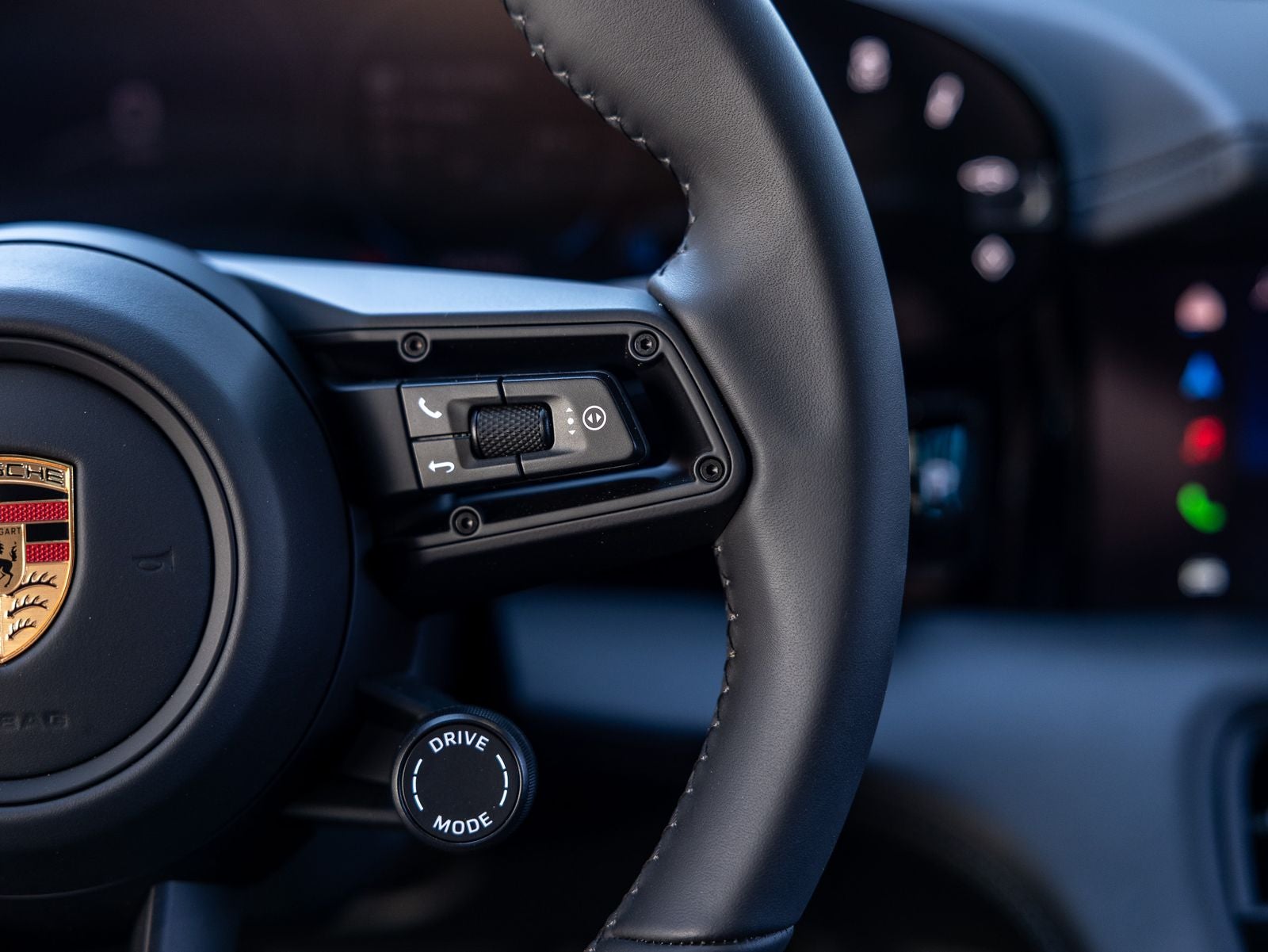 2026 Porsche Taycan Taycan Black Edition