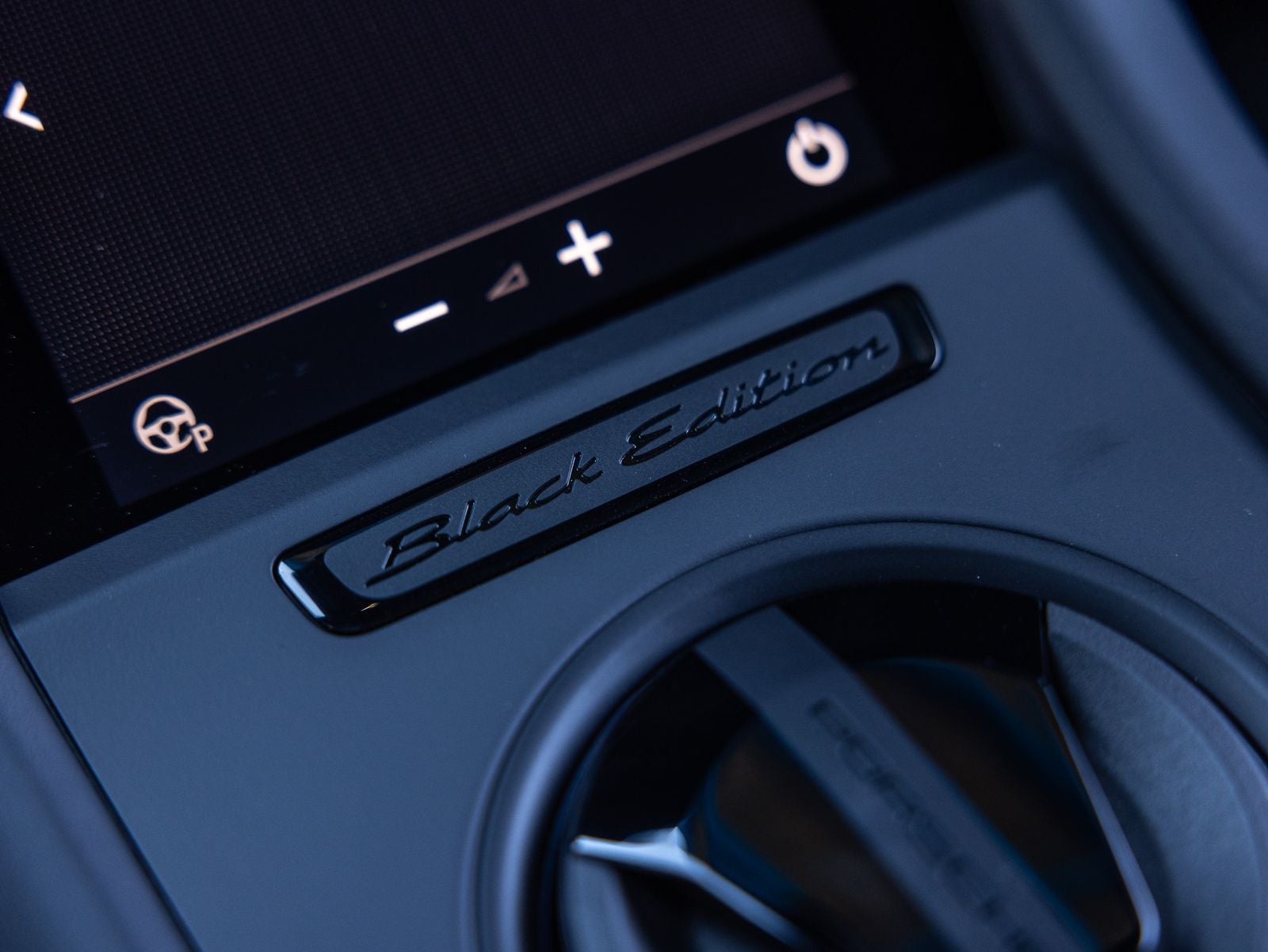 2026 Porsche Taycan Taycan Black Edition
