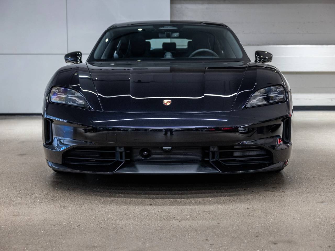 2026 Porsche Taycan Taycan Black Edition