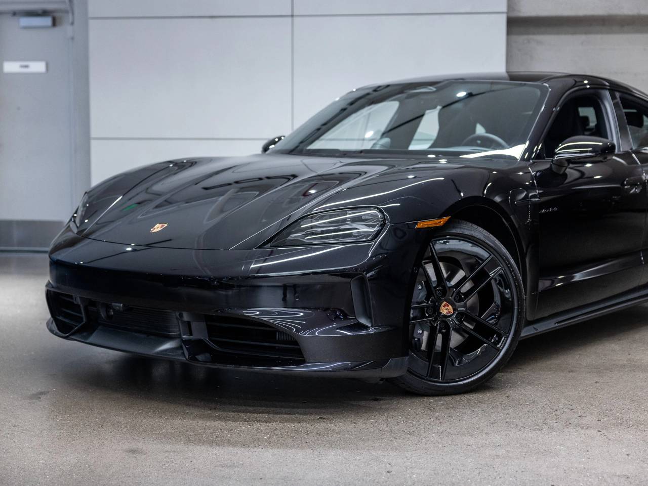 2026 Porsche Taycan Taycan Black Edition