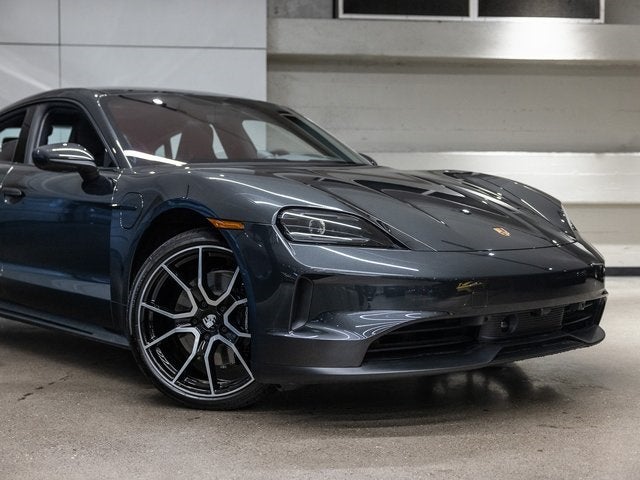 2025 Porsche Taycan Taycan 4