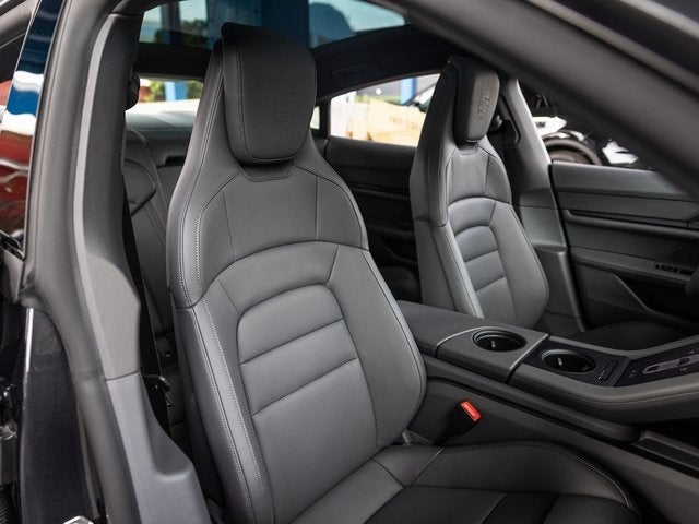 2025 Porsche Taycan Taycan 4