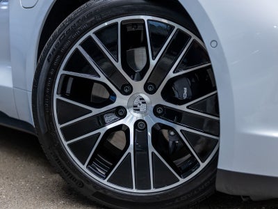 2026 Porsche Taycan Taycan 4