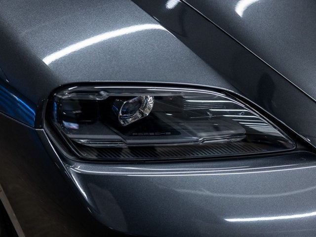 2025 Porsche Taycan Taycan