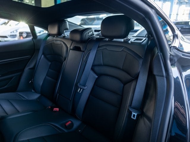 2025 Porsche Taycan Taycan