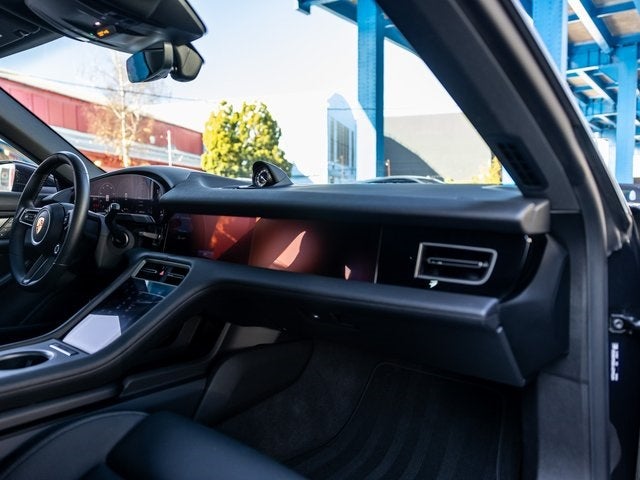 2025 Porsche Taycan Taycan