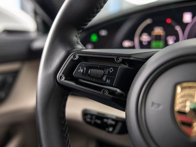 2025 Porsche Taycan Taycan