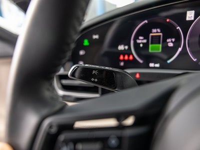 2025 Porsche Taycan Taycan