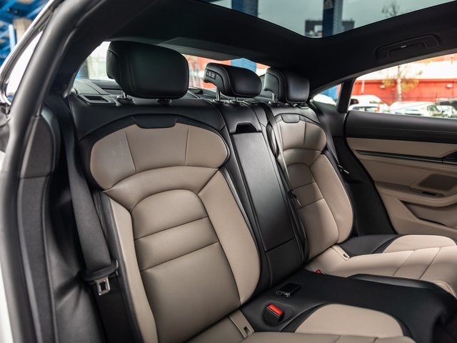 2025 Porsche Taycan Taycan