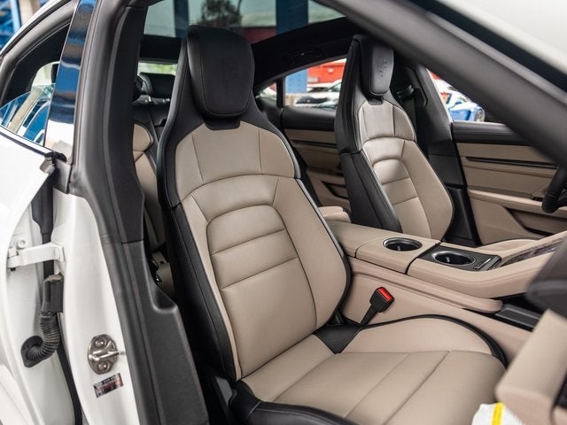 2025 Porsche Taycan Taycan