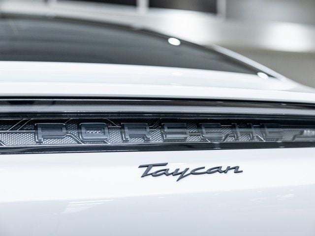 2025 Porsche Taycan Taycan