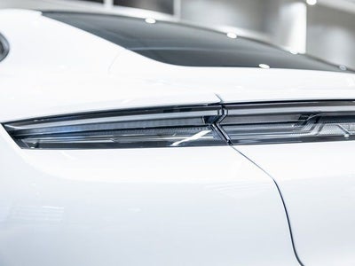 2025 Porsche Taycan Taycan