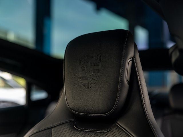 2025 Porsche Taycan Taycan