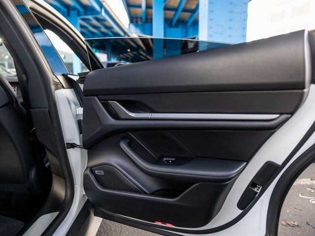 2025 Porsche Taycan Taycan