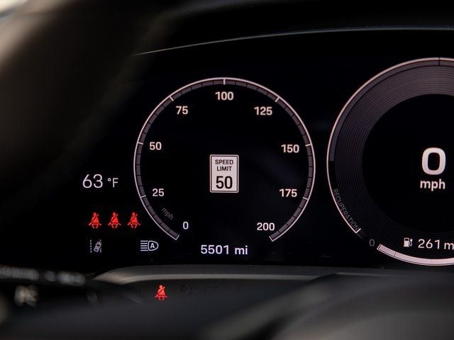 2025 Porsche Taycan Taycan