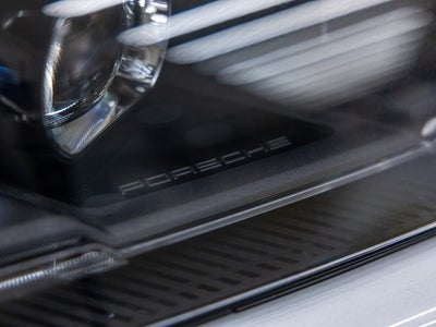 2025 Porsche Taycan Taycan