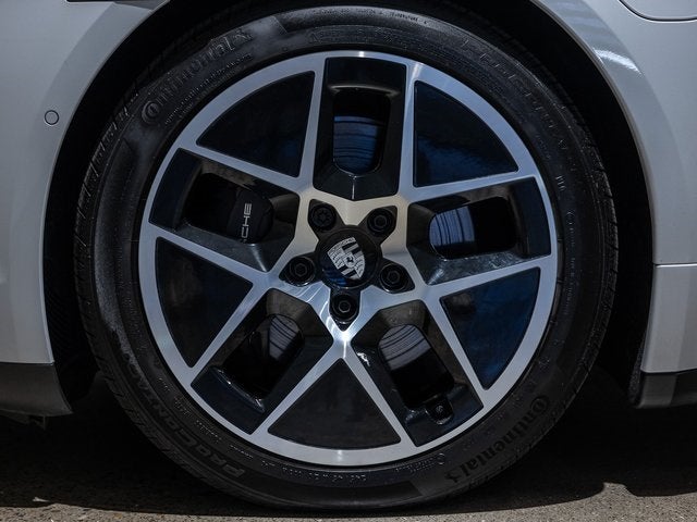 2025 Porsche Taycan Taycan