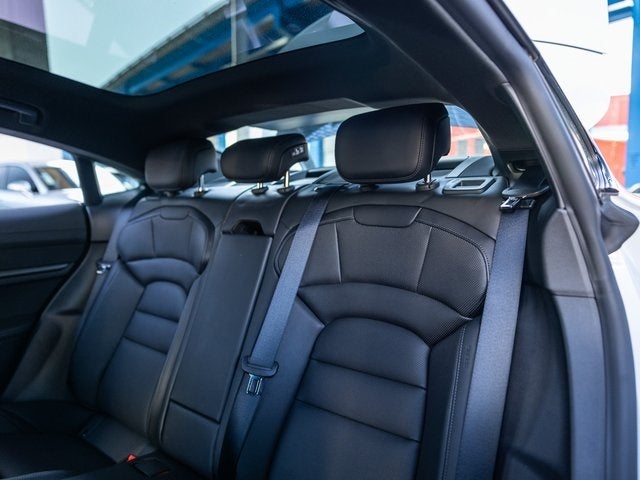 2025 Porsche Taycan Taycan