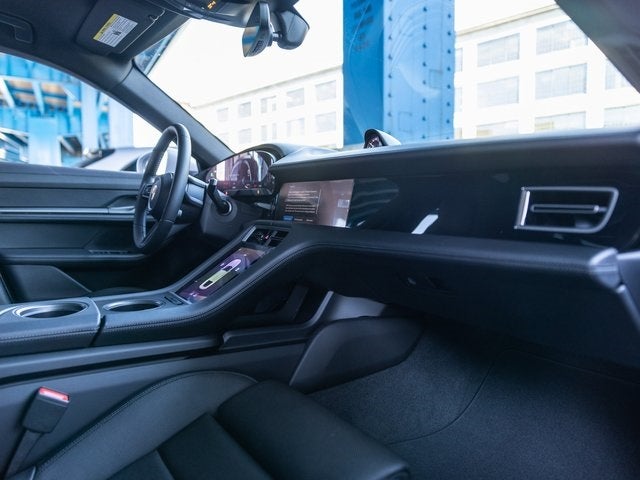 2025 Porsche Taycan Taycan