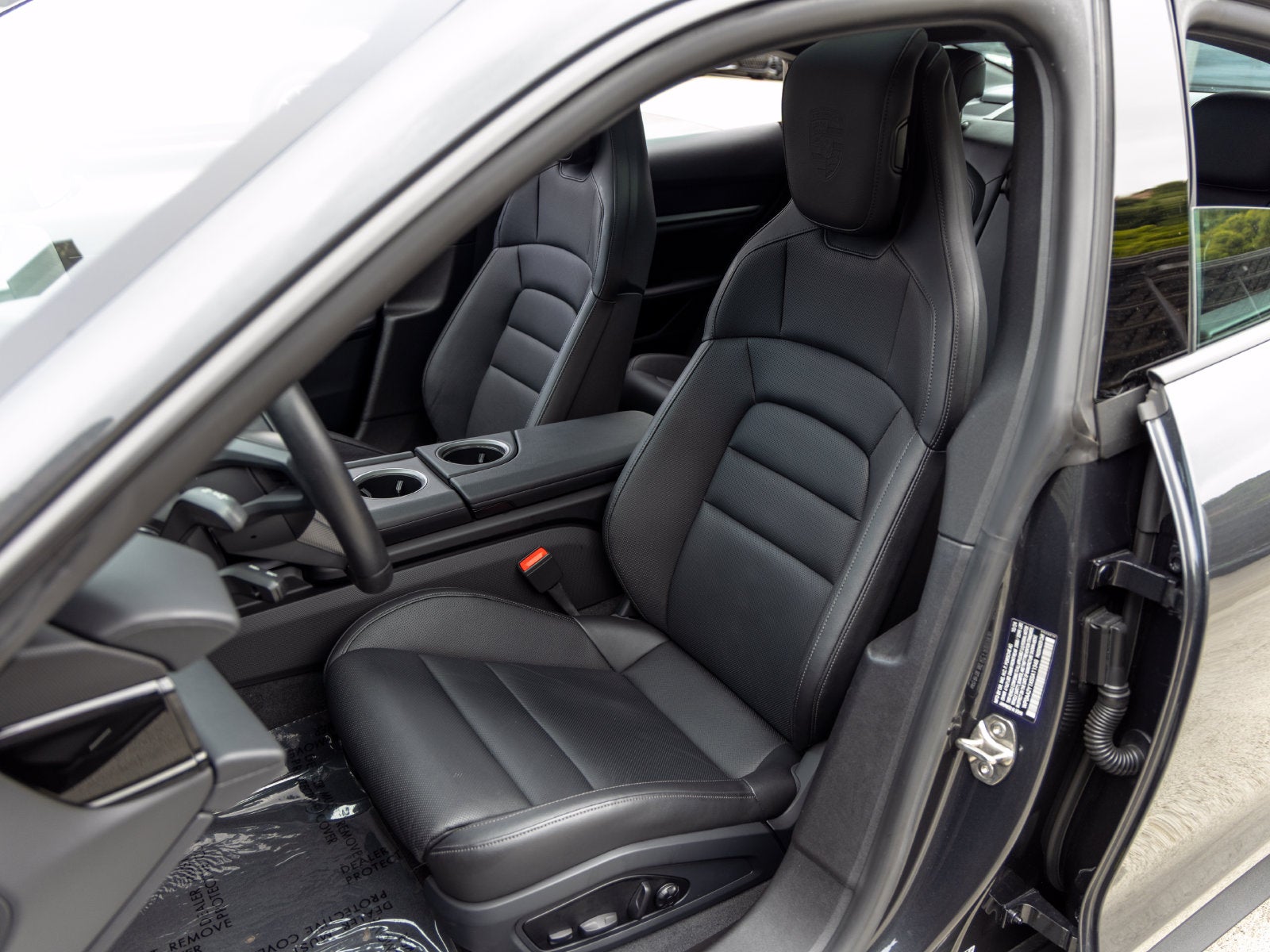 2025 Porsche Taycan Base