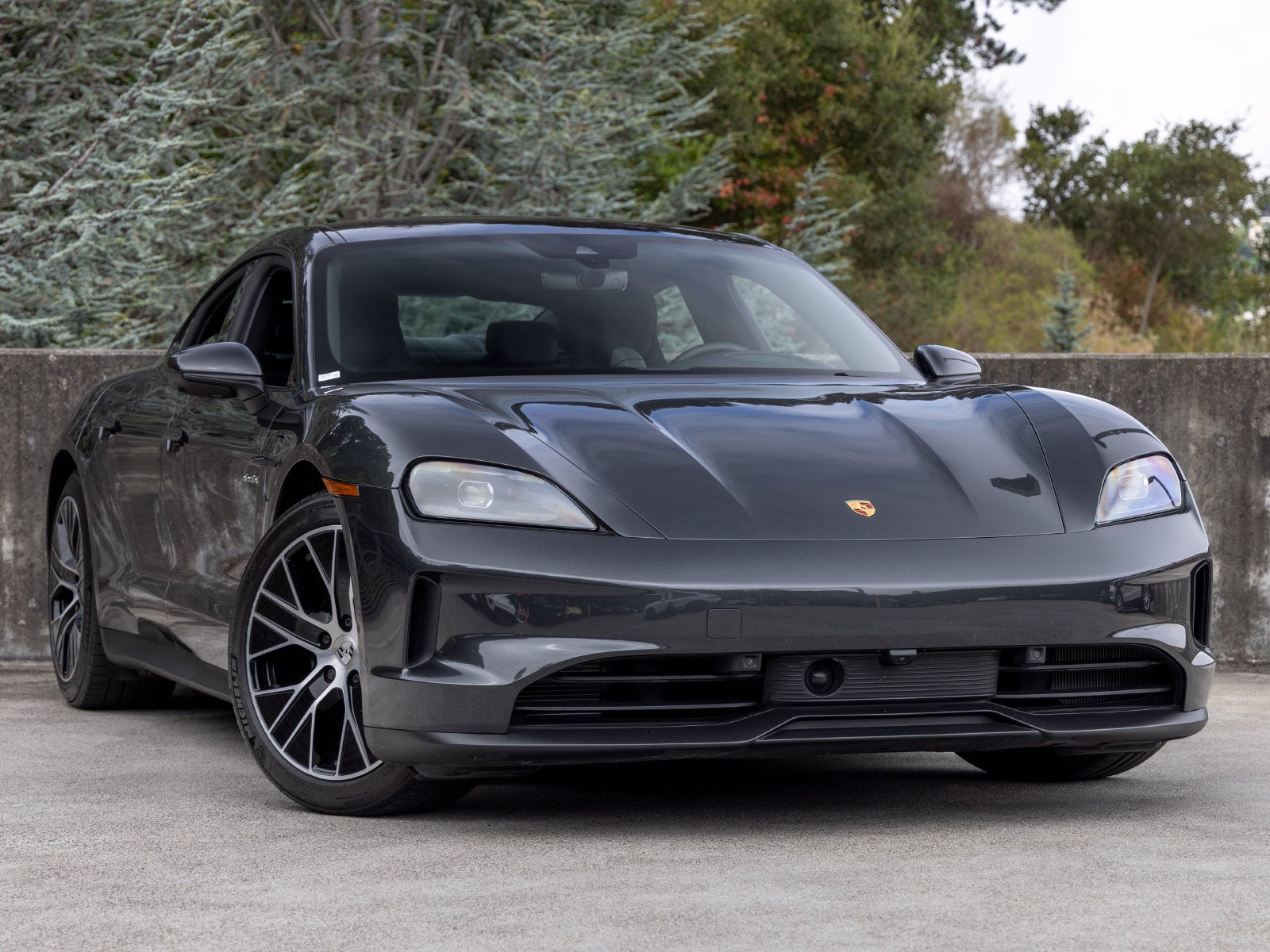 2025 Porsche Taycan Base