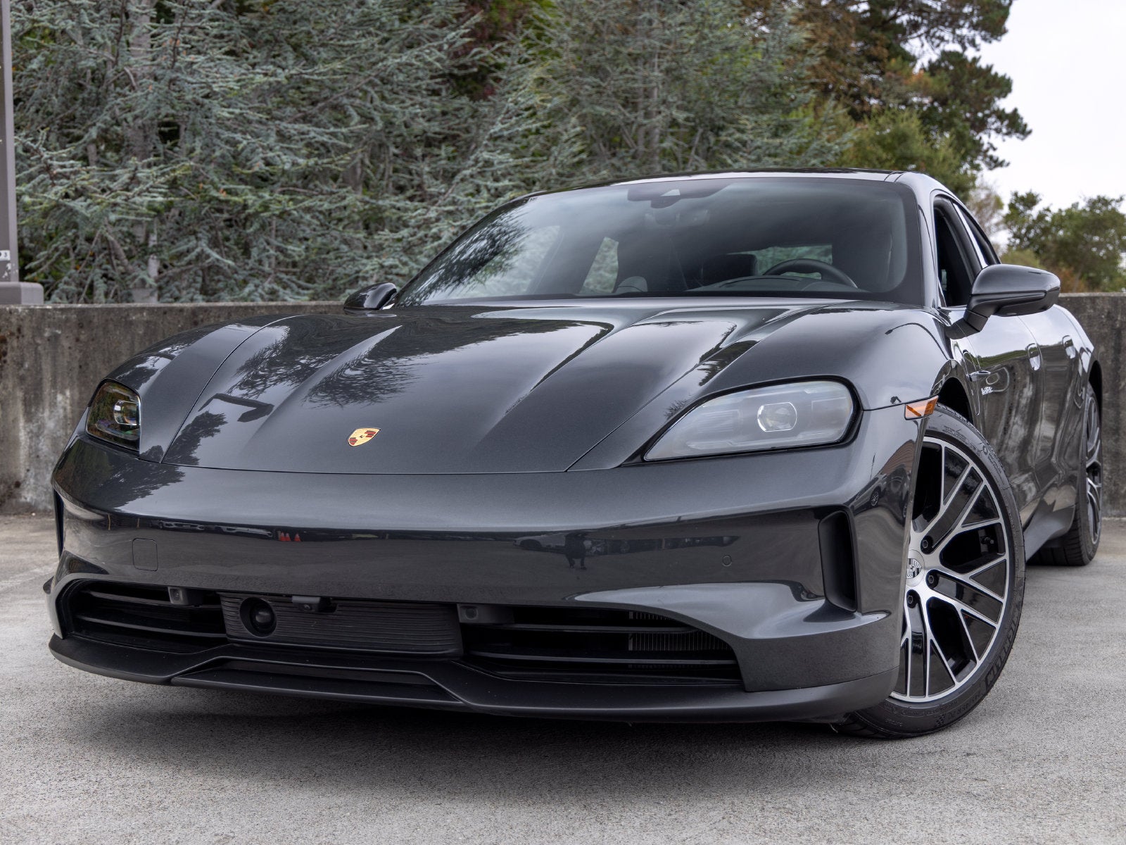 2025 Porsche Taycan Base