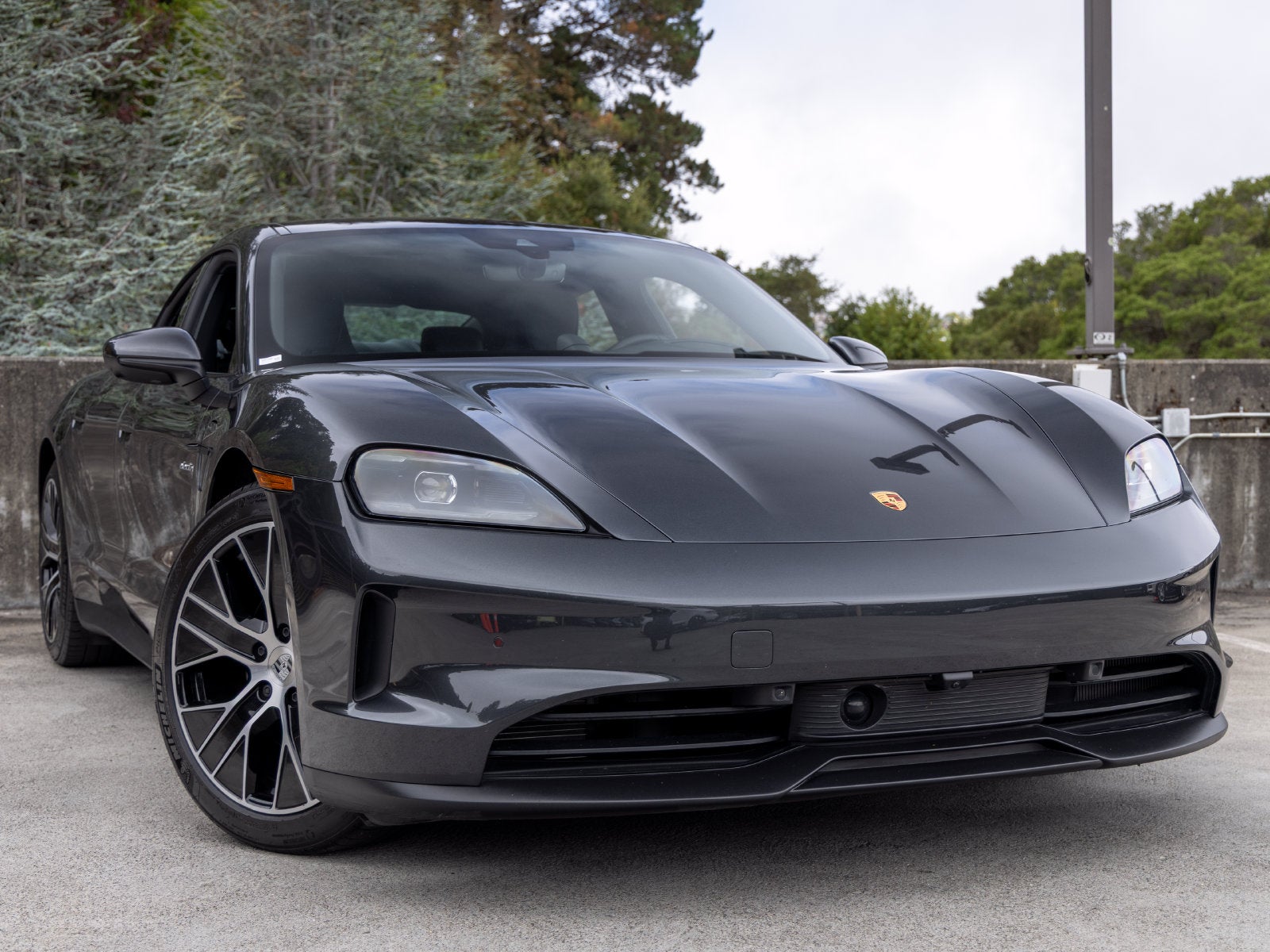 2025 Porsche Taycan Base