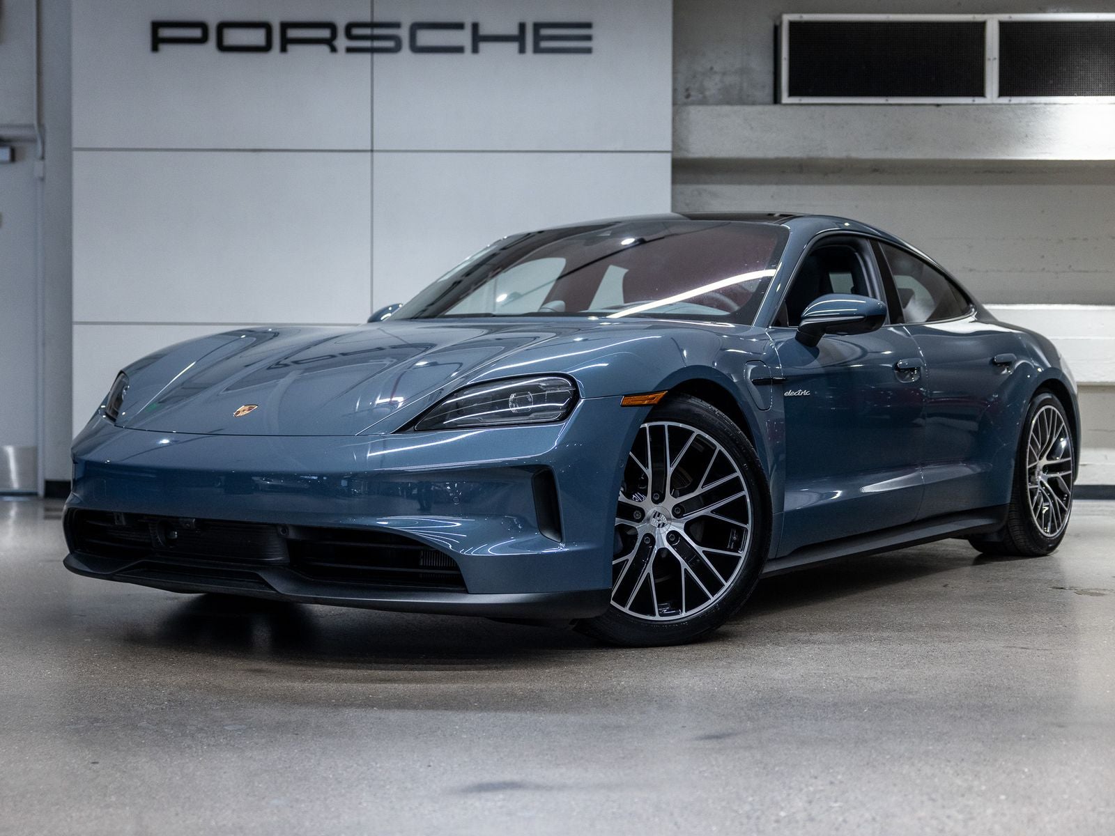 2025 Porsche Taycan