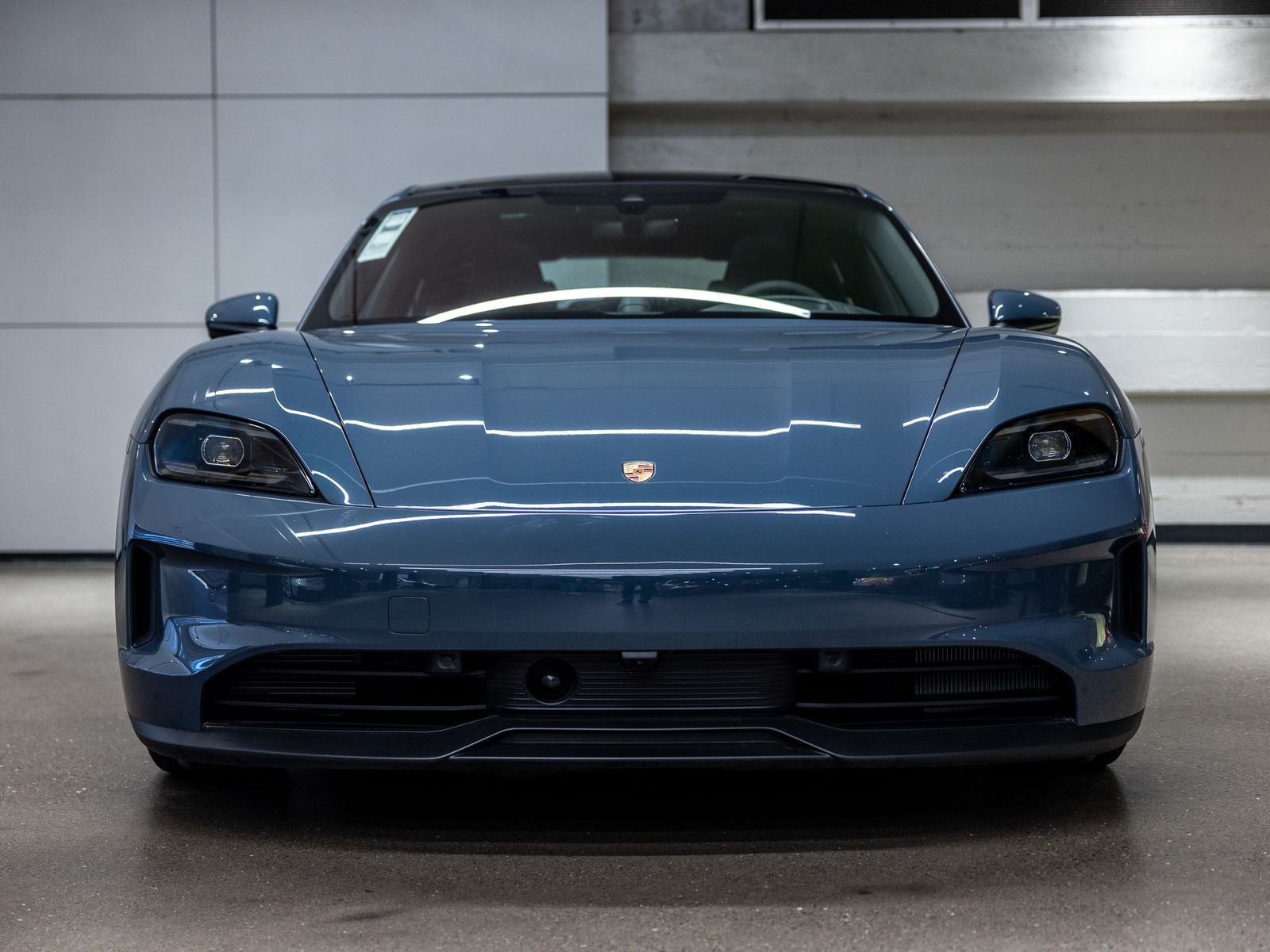 2025 Porsche Taycan Base - Photo 10