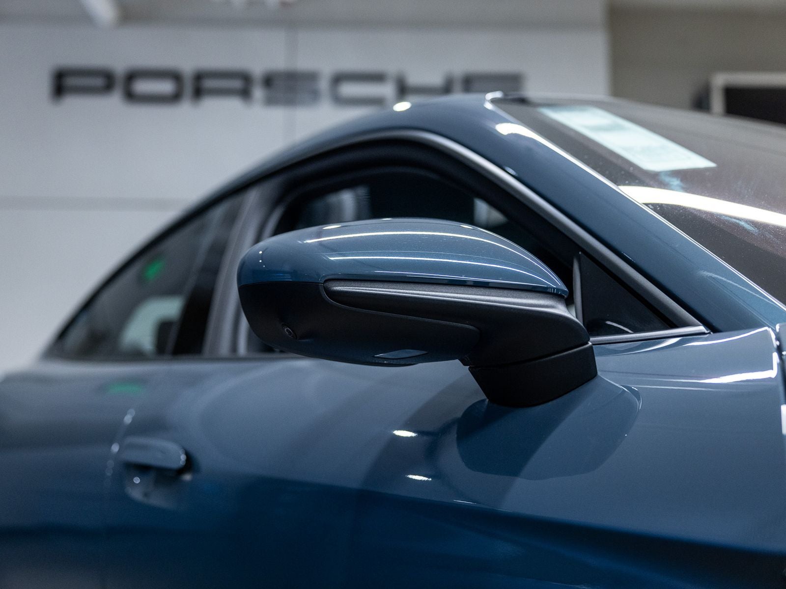2025 Porsche Taycan Base - Photo 19