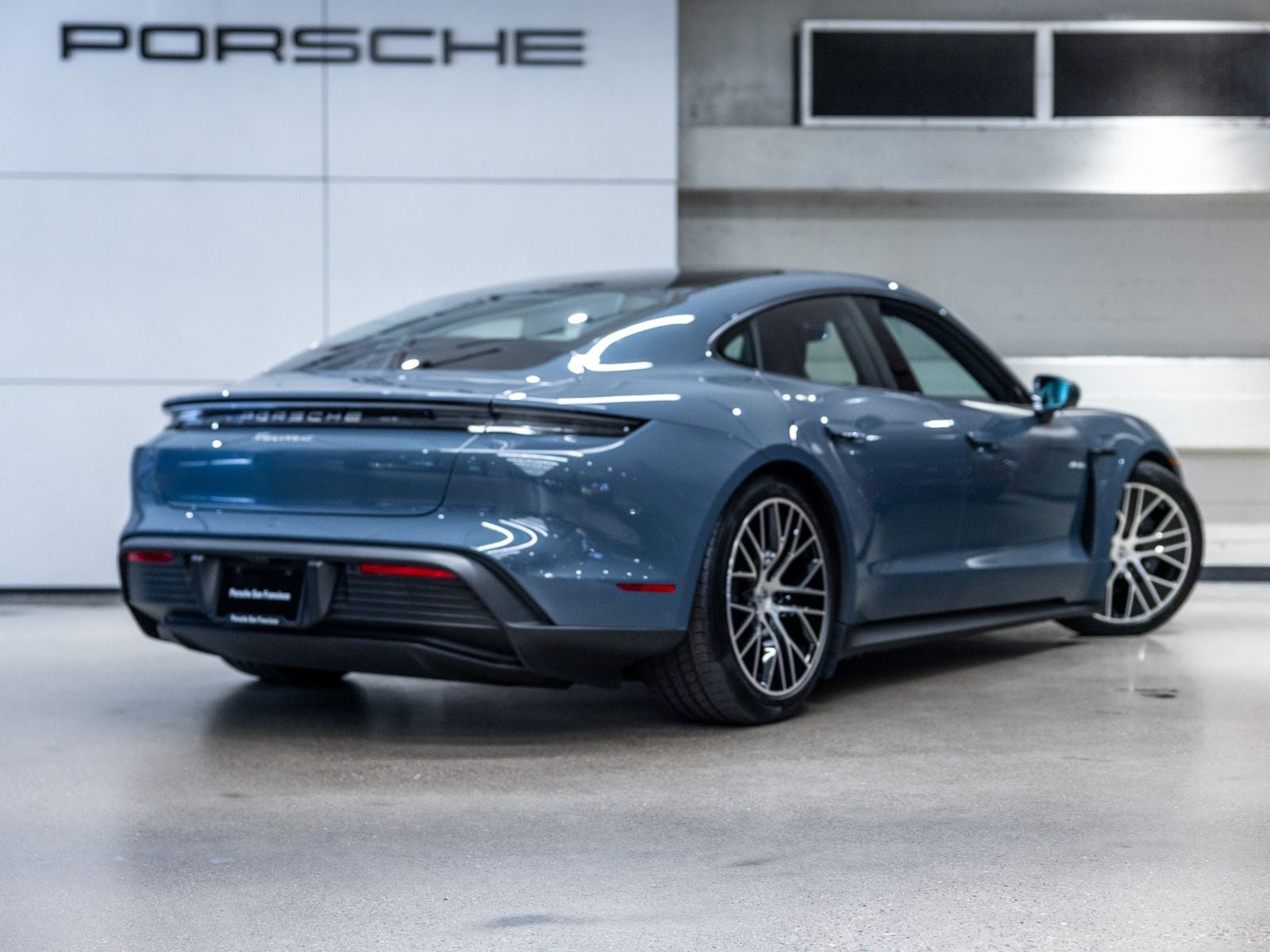 2025 Porsche Taycan Base - Photo 8