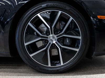 2025 Porsche Panamera Base