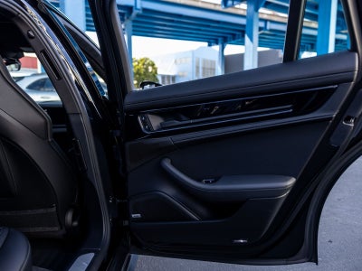 2025 Porsche Panamera Base