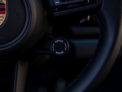 2025 Porsche Panamera Base